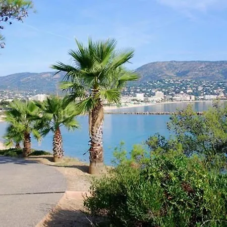 아파트 T2 A Bormes-les-mimosas, 4 Couchages, Parking, Proche Et Commerces, Menage Inclus - Fr-1-251-803 봄레미모사
